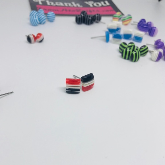 Black And Red Minimalist Stud Earrings - Picture 2 of 9